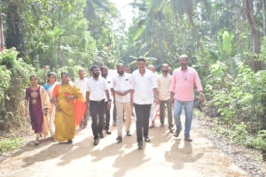 Inauguration of Emaje Concrete Road