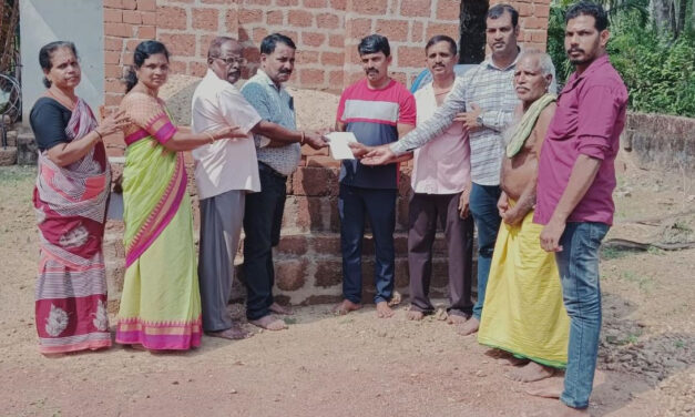 ಶ್ರೀನಿಲ್ಯ ದೈವಸ್ಥಾನದ ಜೀರ್ಣೋದ್ಧಾರಕ್ಕೆ ಧರ್ಮಸ್ಥಳ ಕ್ಷೇತ್ರದಿಂದ ರೂ.1  ಲಕ್ಷ ಸಹಾಯಧನ ಹಸ್ತಾಂತರ