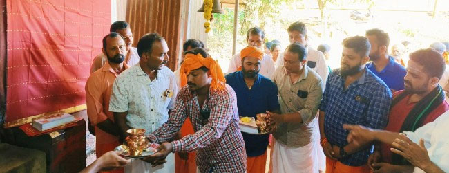 Tumbe mantrakshate