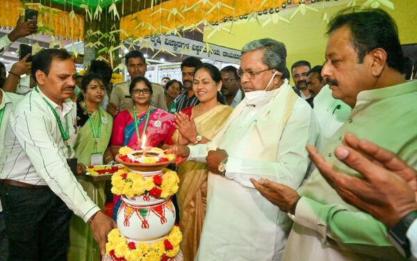 ಸಿರಿಧಾನ್ಯ ತಿನಿಸುಗಳ ಪ್ರದರ್ಶನ ಮತ್ತು ಮಾರಾಟ ಮಳಿಗೆ ಉದ್ಘಾಟನೆ