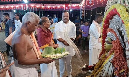 ಉಳ್ಳಾಲ ಬಂಡಿಕೋಟ್ಯ ಶ್ರೀ ಕೋರ್ದಬ್ಬು ದೈವಸ್ಥಾನಕ್ಕೆ ಯು.ಟಿ.ಖಾದರ್‌ ಭೇಟಿ