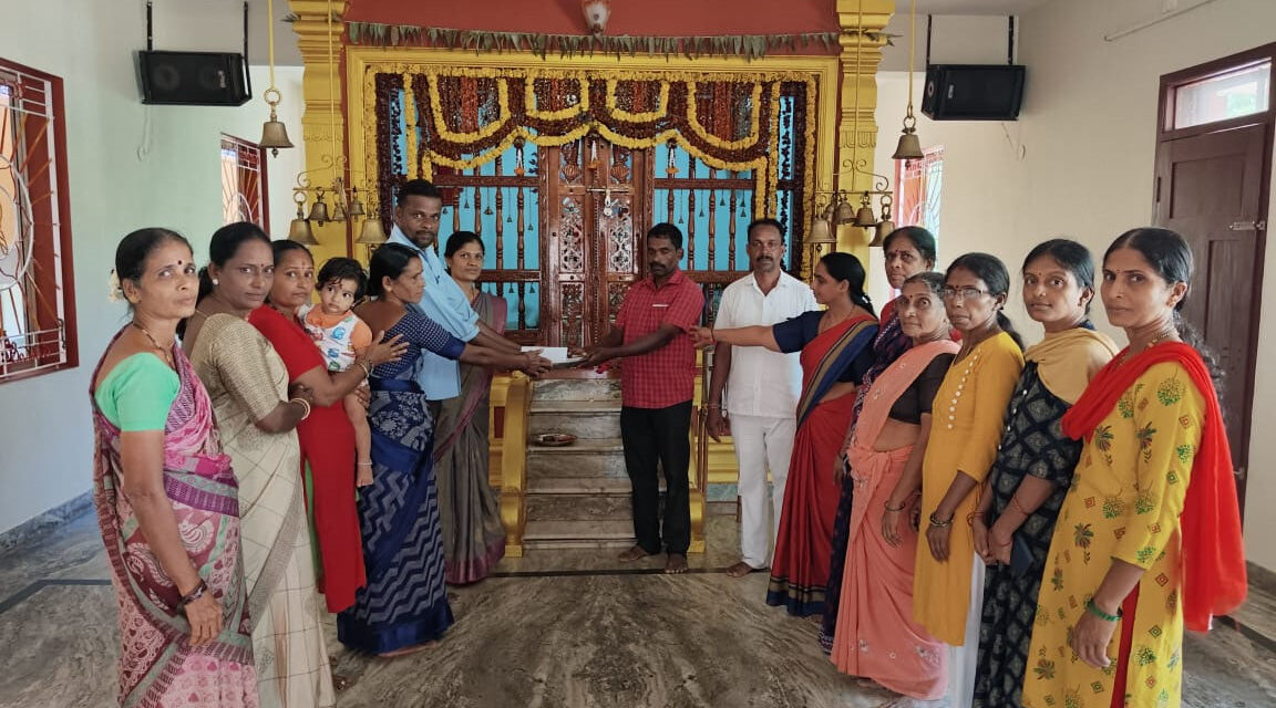 ನರಿಕೊಂಬು ವೀರಮಾರುತಿ ವ್ಯಾಯಾಮ ಶಾಲೆಗೆ ಯೋಜನೆಯ ಚೆಕ್ಕ ವಿತರಣೆ