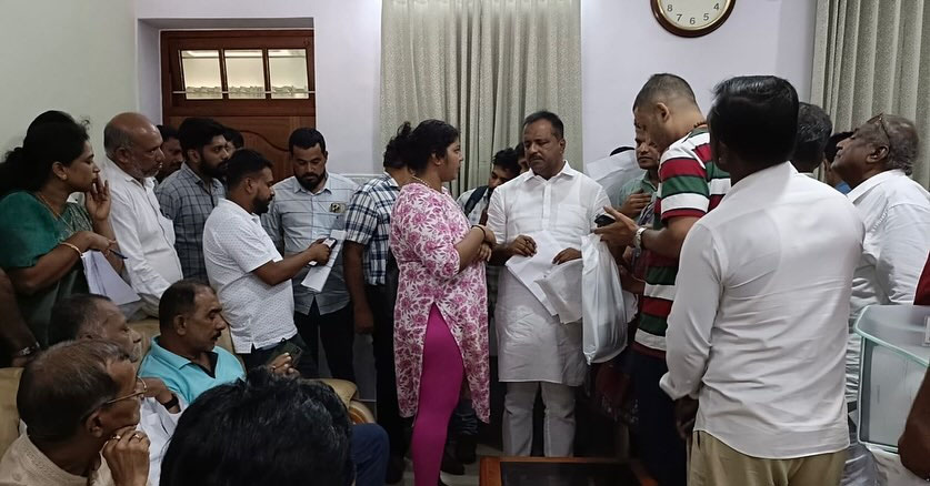 ಸಾರ್ವಜನಿಕರ ಅಹವಾಲು ಸ್ವೀಕಾರ