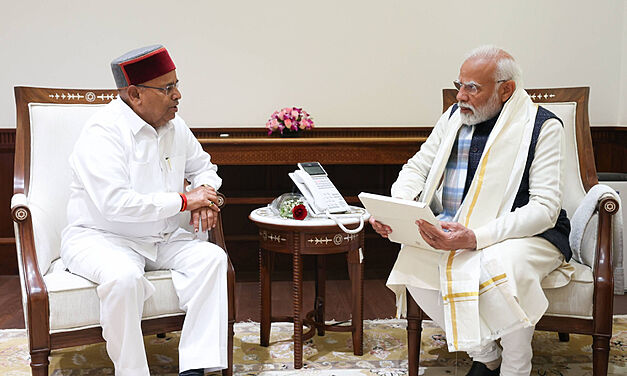 ಪ್ರಧಾನಮಂತ್ರಿಯವರನ್ನು ಭೇಟಿ ಮಾಡಿದ ಕರ್ನಾಟಕ ರಾಜ್ಯಪಾಲರು