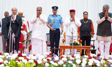 ನ್ಯಾಯಮೂರ್ತಿ ನಿಲಯ್ ವಿಪಿನ್ ಚಂದ್ರ ಅಂಜಾರಿಯ  ಪ್ರಮಾಣ ವಚನ ಸ್ವೀಕಾರ