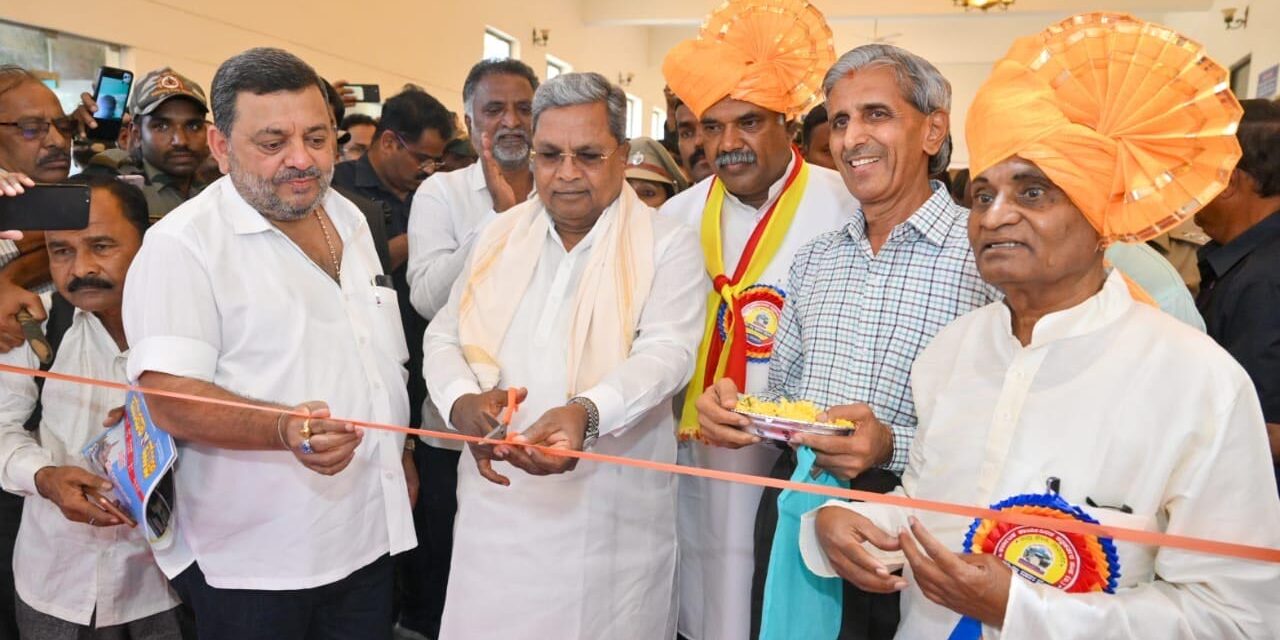 ಪತ್ರಕರ್ತರಿಗೆ ರಾಜಕೀಯ ಬೇಕಾಗಿಲ್ಲ. ವಸ್ತುನಿಷ್ಠವಾಗಿ ಇರಬೇಕು -ಸಿ.ಎಂ.ಸಿದ್ಧರಾಮಯ್ಯ