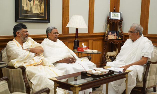ಸಿಎಂ ಸಿದ್ಧರಾಮಯ್ಯ ಧರ್ಮಸ್ಥಳ ಭೇಟಿ