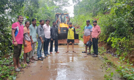 ಕೊಯಿಲ ಗ್ರಾಮದ ಅಂತರ ಬುರಾಲ್ ರಸ್ತೆಗೆ  ಗುಡ್ಡ ಕುಸಿತ – ಸ್ಥಳೀಯರಿಂದ ತೆರವು