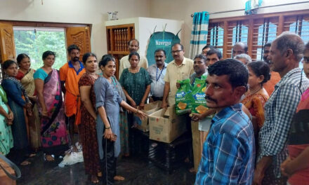 ಗ್ರಾಮಾಭಿವೃದ್ಧಿ ಯೋಜನೆಯಿಂದ ದಿನಸಿ ಸಾಮಾಗ್ರಿ ವಿತರಣೆ