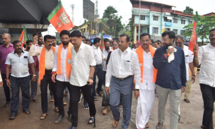 ಬಿ.ಸಿ.ರೋಡ್: ಬೃಹತ್ ಪ್ರತಿಭಟನೆ ಹಾಗೂ ರಾಷ್ಟ್ರೀಯ ಹೆದ್ದಾರಿ ತಡೆ
