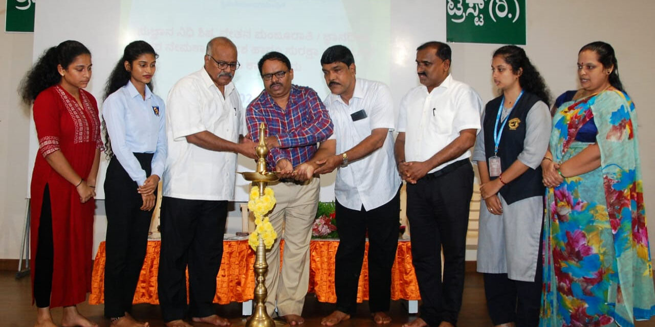 ನಮ್ಮ ಎಲ್ಲಾ ಹೋರಾಟಗಳು ನಮ್ಮಲ್ಲಿರುವ  ದೌರ್ಬಲ್ಯ ಗಳ ವಿರುದ್ಧ ಮೀಸಲಿಡಬೇಕು -ಶಿಕ್ಷಣಾಧಿಕಾರಿ ಮಂಜುನಾಥನ್ ಎಂ.ಜಿ.