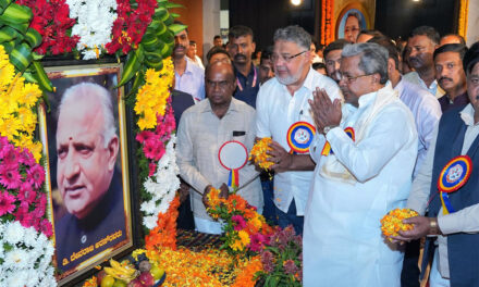 ಹಿಂದುಳಿದ ವರ್ಗಗಳ ವಸತಿ ನಿಲಯಗಳ ಹಳೆ ವಿದ್ಯಾರ್ಥಿಗಳ ಸಂಘದ ಕಾರ್ಯಕ್ರಮ ಉದ್ಘಾಟಿಸಿದ ಸಿ.ಎಂ.