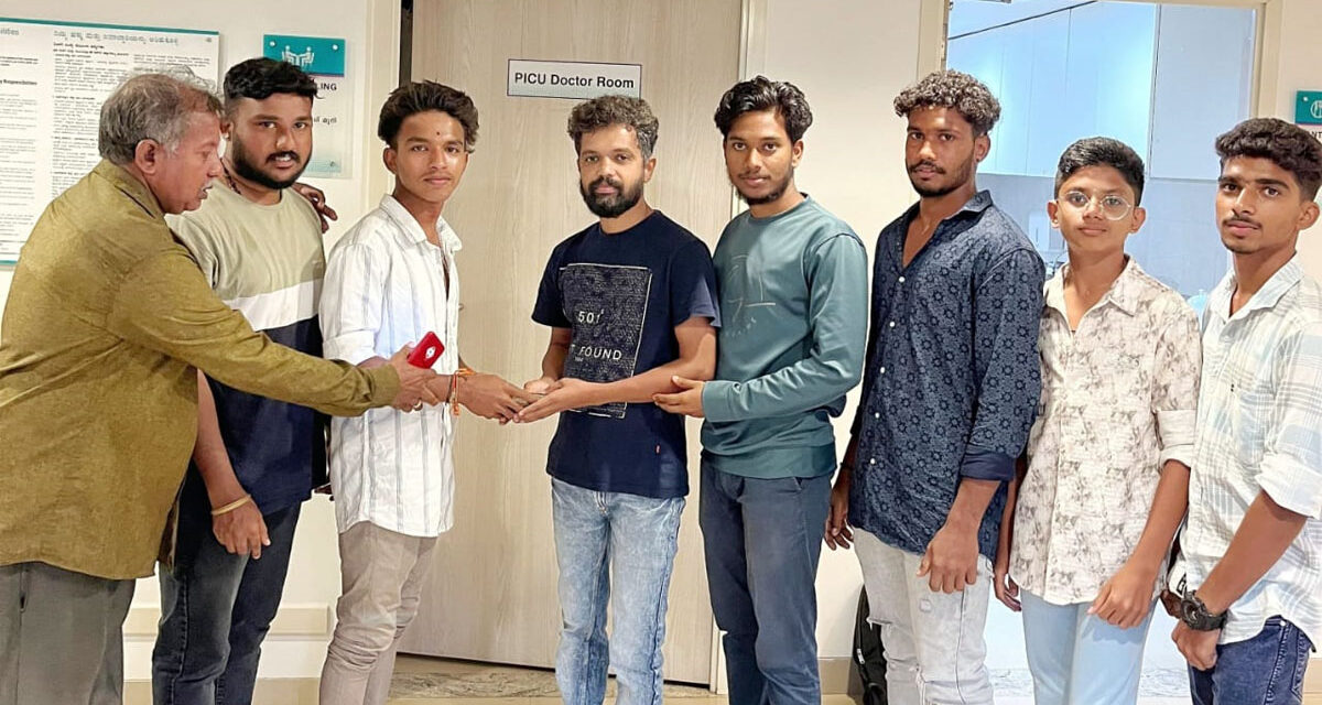 ನವರಾತ್ರಿ ಸಂಧರ್ಭ  ವೇಷ ಹಾಕಿ ನಿಧಿಸಂಗ್ರಹ ಮಾಡಿ ಬುಡ್ ಚಿಯಾರಿ ಸಿಂಡ್ರೋಮ್ ಖಾಯಿಲೆಯಿಂದ ಬಳಲುತ್ತಿರುವ ಮಗುವಿಗೆ ಹಸ್ತಾಂತರ