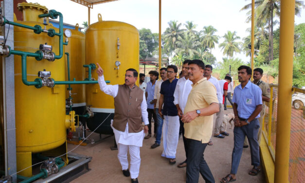 ಕೇಂದ್ರ ನವೀಕರಿಸಬಹುದಾದ ಇಂಧನ ಖಾತೆ ಸಚಿವ ಪ್ರಹ್ಲಾದ ಜೋಶಿ ಭೇಟಿ