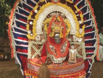 ವೀರಕಂಭ ಶ್ರೀ ಗಿಲ್ಕಿಂಜತಾಯಿ ದೈವದ ದೊಂಪದ ಬಲಿ ನೇಮೋತ್ಸವ