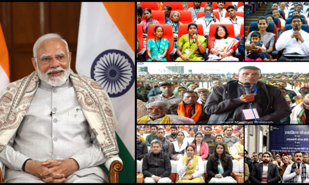 ಸ್ವಾಮಿತ್ವ ಯೋಜನೆಯಡಿ 10 ರಾಜ್ಯಗಳು ಮತ್ತು 2 ಕೇಂದ್ರಾಡಳಿತ ಪ್ರದೇಶಗಳಲ್ಲಿ 65 ಲಕ್ಷಕ್ಕೂ ಹೆಚ್ಚು ಆಸ್ತಿ ಕಾರ್ಡ್ ಗಳನ್ನು ವಿತರಿಸಿದ ಪ್ರಧಾನಮಂತ್ರಿ ಶ್ರೀ ನರೇಂದ್ರ ಮೋದಿ