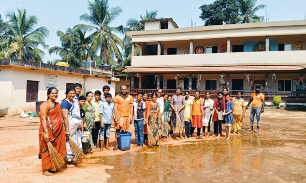 ಶೌರ್ಯ ವಿಪತ್ತು ನಿರ್ವಹಣಾ ಘಟಕ ಕಲ್ಲಡ್ಕ  ವತಿಯಿಂದ ಶ್ರಮದಾನ