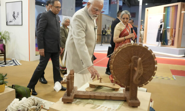 ಭಾರತ್‌ ಟೆಕ್ಸ್ 2025 ಉದ್ದೇಶಿಸಿ ಪ್ರಧಾನಮಂತ್ರಿ ಶ್ರೀ ನರೇಂದ್ರ ಮೋದಿ ಭಾಷಣ