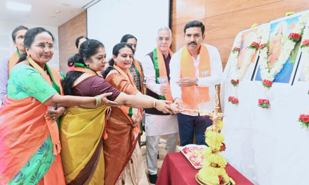 ಎಲ್ಲಾ ಕ್ಷೇತ್ರಗಳಲ್ಲೂ ತಮ್ಮದೇ ಛಾಪು ಮೂಡಿಸುತ್ತಿರುವ ಸ್ತ್ರೀ ಕುಲವನ್ನು ಗೌರವಿಸಬೇಕು- ಬಿ.ವೈ.ವಿಜಯೇಂದ್ರ