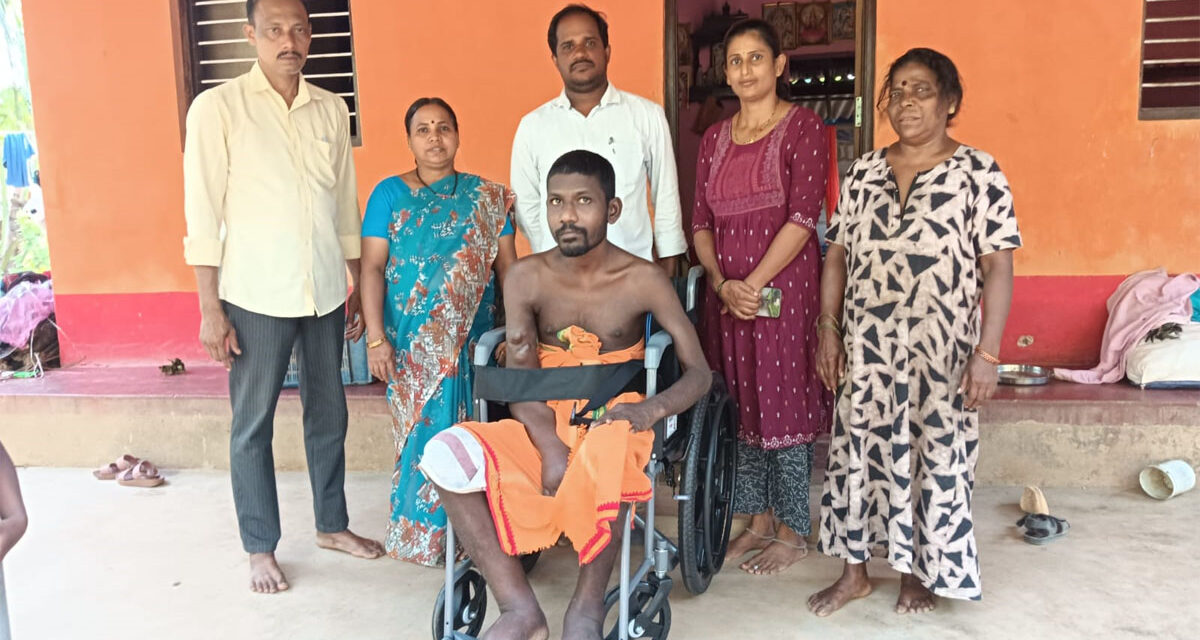 ಶ್ರೀ ಕ್ಷೇತ್ರ ಧರ್ಮಸ್ಥಳ ಗ್ರಾಮಾಭಿವೃದ್ಧಿ ಯೋಜನೆ ವತಿಯಿಂದ ವೀಲ್ ಚೇರ್ ವಿತರಣೆ