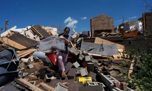 ಅಮೆರಿಕದಲ್ಲಿ ಬಿರುಗಾಳಿ ಅಬ್ಬರಕ್ಕೆ 25 ಮಂದಿ ಬಲಿ