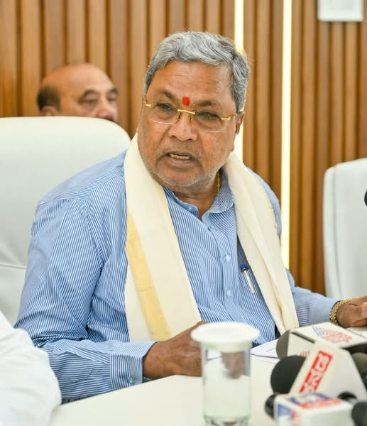 ಭಾರತದ ಹೆಮ್ಮೆಯ ಧೀರ ಸೈನಿಕರಿಗೆ ಇಡೀ ರಾಜ್ಯದ ಪರವಾಗಿ ಸಿ.ಎಂ.ಸಿದ್ಧರಾಮಯ್ಯ ಅಭಿನಂದನೆ