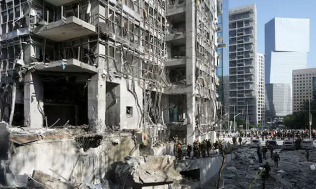 ಇರಾನ್‌ನಿಂದ ಖಂಡಾಂತರ ಕ್ಷಿಪಣಿ ದಾಳಿ – ದಕ್ಷಿಣ ಇಸ್ರೇಲ್‌ನ ಅತಿದೊಡ್ಡ ಆಸ್ಪತ್ರೆ ಉಡೀಸ್‌