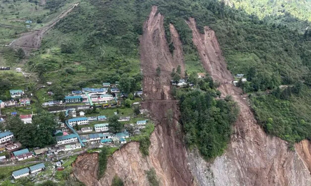 ಉತ್ತರ ಸಿಕ್ಕಿಂನಲ್ಲಿ ಭಾರೀ ಭೂಕುಸಿತ – ದುರ್ಘಟನೆಯಲ್ಲಿ ಮೂವರು ಸೈನಿಕರು ಬಲಿ, 6 ಸೈನಿಕರು ನಾಪತ್ತೆ