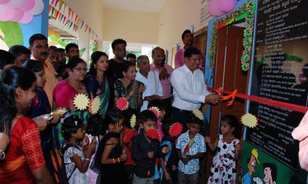 ಸ್ಪರ್ಧಾತ್ಮಕ ಯುಗದಲ್ಲಿ ಸರಕಾರಿ ಶಾಲೆ ಉಳಿಸಲು ಇಂಗ್ಲಿಷ್ ಮಾಧ್ಯಮ ಅತ್ಯಗತ್ಯ- ಪ್ರವೀಣ್ ಕುಮಾರ್ ಮುಗುಳಿ