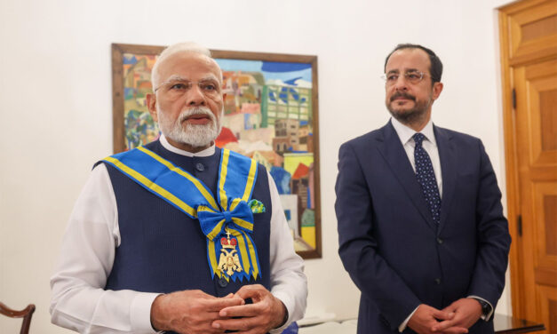 ಪ್ರಧಾನಮಂತ್ರಿ ಅವರಿಗೆ ಗ್ರ್ಯಾಂಡ್ ಕ್ರಾಸ್ ಆಫ್ ದಿ ಆರ್ಡರ್ ಆಫ್ ಮಕರಿಯೋಸ್ – III ಗೌರವ ಪ್ರದಾನ