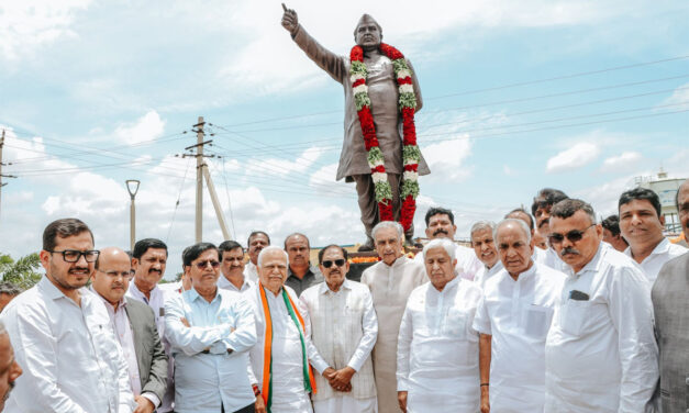 ಮಾಜಿ ಸಚಿವರಾದ ದಿ. ಕೆ.ಹೆಚ್.ಪಾಟೀಲ್ ಅವರ ಪ್ರತಿಮೆ ಲೋಕಾರ್ಪಣೆ