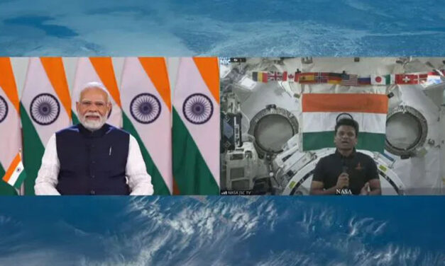 ಗಗನಯಾತ್ರಿ ಶುಭಾಂಶು ಜೊತೆಗೆ ಮೋದಿ ಸಂವಾದ – 16 ಬಾರಿ ಸೂರ್ಯೋದಯ, ಸೂರ್ಯಾಸ್ತ ನೋಡ್ತಿದ್ದೇವೆ ಎಂದ ಶುಕ್ಲಾ