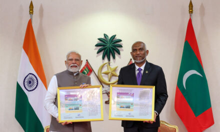 ಭಾರತ-ಮಾಲ್ಡೀವ್ಸ್ ರಾಜತಾಂತ್ರಿಕ ಸಂಬಂಧಗಳ ಸ್ಥಾಪನೆಯ 60 ನೇ ವಾರ್ಷಿಕೋತ್ಸವದ ಸ್ಮರಣಾರ್ಥ ಅಂಚೆಚೀಟಿ ಬಿಡುಗಡೆ