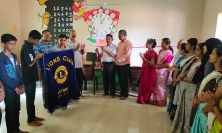 ಲಯನ್ಸ್ ಕ್ಲಬ್ ಅಮ್ಟೂರು ವತಿಯಿಂದ ವೀರಕಂಭ ಮಜಿ ಶಾಲೆಗೆ ಕಂಪ್ಯೂಟರ್ ಮೇಜುಗಳ ಹಸ್ತಾಂತರ