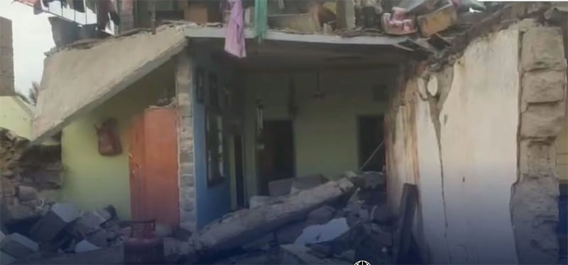 ನವರಾತ್ರಿ ಪೂಜೆಯ ಆತುರದಲ್ಲಿ ಭೀಕರ ದುರಂತ, ಗ್ಯಾಸ್ ಸ್ಫೋಟಕ್ಕೆ ಮನೆಯೇ ಛಿದ್ರ!