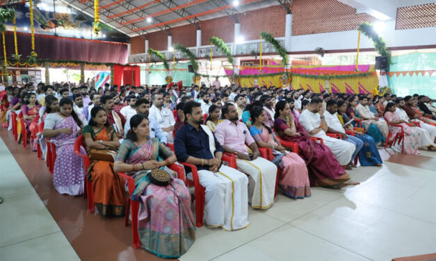 ಕಲ್ಲಡ್ಕ  ಶ್ರೀರಾಮ ವಿದ್ಯಾಕೇಂದ್ರದಲ್ಲಿ ನವದಂಪತಿ ಸಮಾವೇಶ