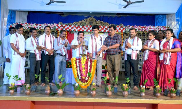 ವಿಟ್ಲ ಪ್ರಗತಿ ಬಂದು ಸ್ವಸಹಾಯ ಸಂಘಗಳ ಒಕ್ಕೂಟಗಳ ವಾರ್ಷಿಕೋತ್ಸವದಲ್ಲಿ ವರದಿ ವರ್ಷದ 501 ನೇ ಸದಸ್ಯರ ಸೇರ್ಪಡೆ