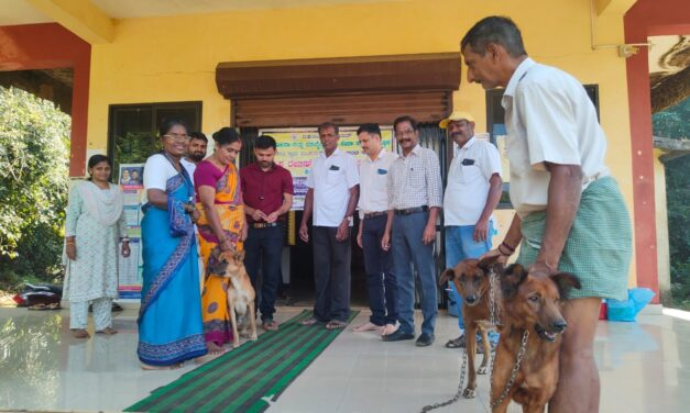 ವೀರಕಂಭ ಗ್ರಾಮ ಪಂಚಾಯತ್ ವ್ಯಾಪ್ತಿಯಲ್ಲಿ ಸಾಕು ನಾಯಿಗಳಿಗೆ ಉಚಿತ ರೇಬಿಸ್ ರೋಗ ನಿರೋಧಕ ಲಸಿಕಾ ಕಾರ್ಯಕ್ರಮ