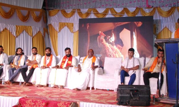 ಧರ್ಮ, ಸತ್ಯ, ಮಾನವೀಯತೆಯ ಗುಣಗಳಿಂದ ಬದುಕಿದ ಜನರನ್ನು ಪೂಜನೀಯ ಭಾವನೆಯಲ್ಲಿ ಕಾಣುವಸಂಸ್ಕೃತಿ ನಮ್ಮದು – ಸತ್ಯಜಿತ್ ಸುರತ್ಕಲ್