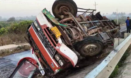 ಹೊಸಕೋಟೆ ಬಳಿ ಬೆಳ್ಳಂಬೆಳಗ್ಗೆ ಭೀಕರ ಸರಣಿ ಅಪಘಾತ – 7 ಜನ ಸ್ಥಳದಲ್ಲೇ ದುರ್ಮರಣ