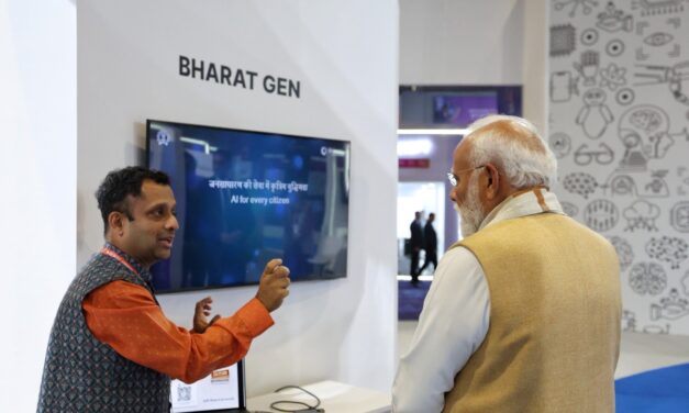 ಪ್ರಧಾನಮಂತ್ರಿ ಶ್ರೀ ನರೇಂದ್ರ ಮೋದಿ ಅವರು ನವದೆಹಲಿಯ ಭಾರತ ಮಂಟಪದಲ್ಲಿ ಇಂಡಿಯಾ ಎಐ ಇಂಪ್ಯಾಕ್ಟ್ ಎಕ್ಸ್‌ ಪೋ 2026 ಅನ್ನು ಉದ್ಘಾಟಿಸಿದರು.