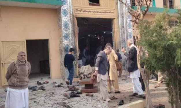  ಶಿಯಾ ಮಸೀದಿಯಲ್ಲಿ ನಡೆದ ಭೀಕರ ಬಾಂಬ್ ಸ್ಫೋಟದಲ್ಲಿ 200 ಸಾವು