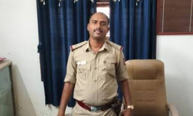 ಗಂಡನನ್ನು ಅರೆಸ್ಟ್‌ ಮಾಡಿ ಹೆಂಡತಿನ ಮಂಚಕ್ಕೆ ಕರಿತಿದ್ದ ಇನ್ಸ್‌ಪೆಕ್ಟರ್‌ – ನೊಂದ ಮಹಿಳೆಯಿಂದ ಸಿಎಂಗೆ ದೂರು