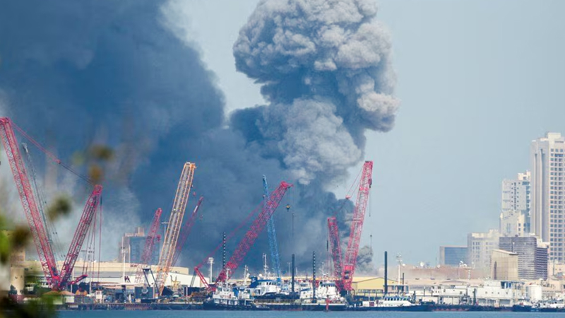 ಗಲ್ಫ್ ರಾಷ್ಟ್ರಗಳ ಮೇಲೆ ಸಮರ ಸಾರಿದ ಇರಾನ್‌ – ಯುಎಇ ಮೇಲೆ 208 ಡ್ರೋನ್‌, 137 ಬ್ಯಾಲಿಸ್ಟಿಕ್‌ ಕ್ಷಿಪಣಿ ದಾಳಿ