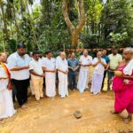 ಕಡೇಶಿವಾಲಯ ಗ್ರಾಮದ ಬದಿಗುಡ್ಡೆ ದೈವಸ್ಥಾನದ ಸಂಪರ್ಕ ರಸ್ತೆಗೆ ಕ್ಯಾಪ್ಟನ್ ಬ್ರಿಜೇಶ್ ಚೌಟ ಅವರ ಅನುದಾನದಡಿ 5 ಲಕ್ಷ ಮೊತ್ತದಲ್ಲಿ ಕಾಂಕ್ರೀಟ್ ರಸ್ತೆ ನಿರ್ಮಾಣಕ್ಕೆ ಚಾಲನೆ