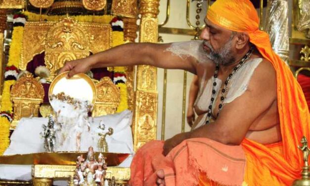 ಮಂತ್ರಾಲಯದಲ್ಲಿ ರಾಮನವಮಿ ಸಂಭ್ರಮ – ಮೂಲ ರಾಮದೇವರಿಗೆ ವಿಶೇಷ ಪೂಜೆ