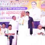 ಬಾಗಲಕೋಟೆ ವಿಧಾನಸಭಾ ಕ್ಷೇತ್ರ ವ್ಯಾಪ್ತಿಯ ಬೇವಿನಮಟ್ಟಿ ಗ್ರಾಮದಲ್ಲಿ ನಡೆದ ಉಪಚುನಾವಣೆ ಪ್ರಚಾರ ಸಭೆ