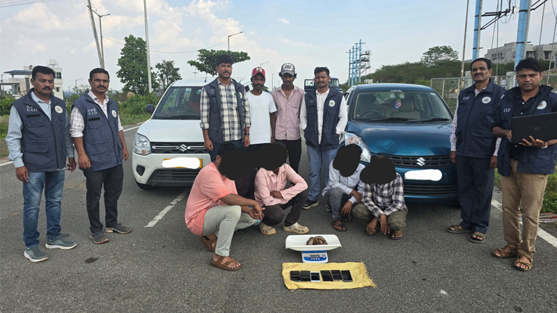 1 ಕೋಟಿ ಮೌಲ್ಯದ 2 ತಲೆ ಮಣ್ಣು ಮುಕ್ಕ ಹಾವು ಮಾರಾಟಕ್ಕೆ ಯತ್ನ – ಐವರು ಅರೆ‌ಸ್ಟ್‌
