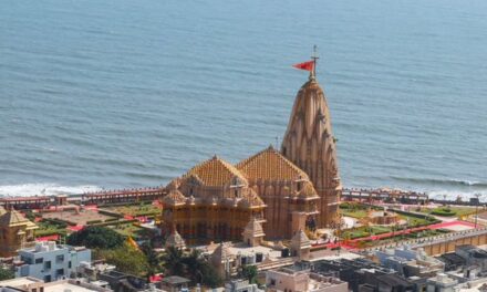 ವಡೋದರಾಕ್ಕೆ ಹೋಗುವ ದಾರಿಯಲ್ಲಿ ತೆಗೆದ ಸೋಮನಾಥ ದೇವಾಲಯದ ಛಾಯಾಚಿತ್ರವನ್ನು ಹಂಚಿಕೊಂಡಿರುವ ಪ್ರಧಾನಮಂತ್ರಿ