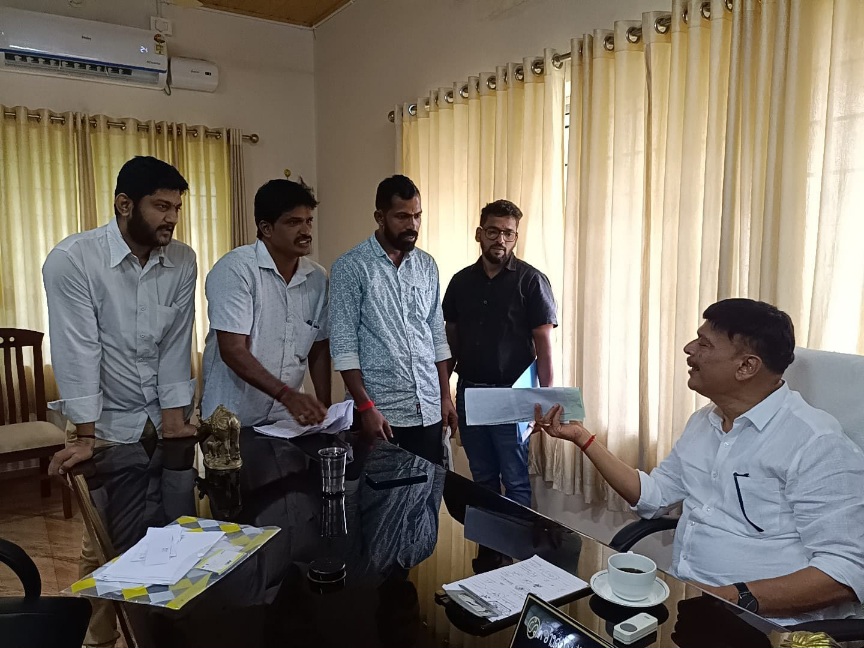 Responding to people's problems: MLA accepts public petition - Rajesh Naik